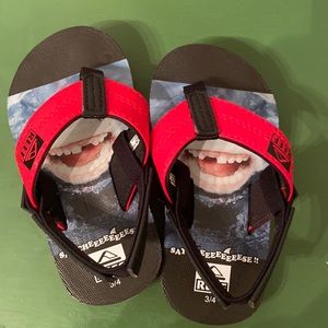 Toddler Reef flip flops size 3/4